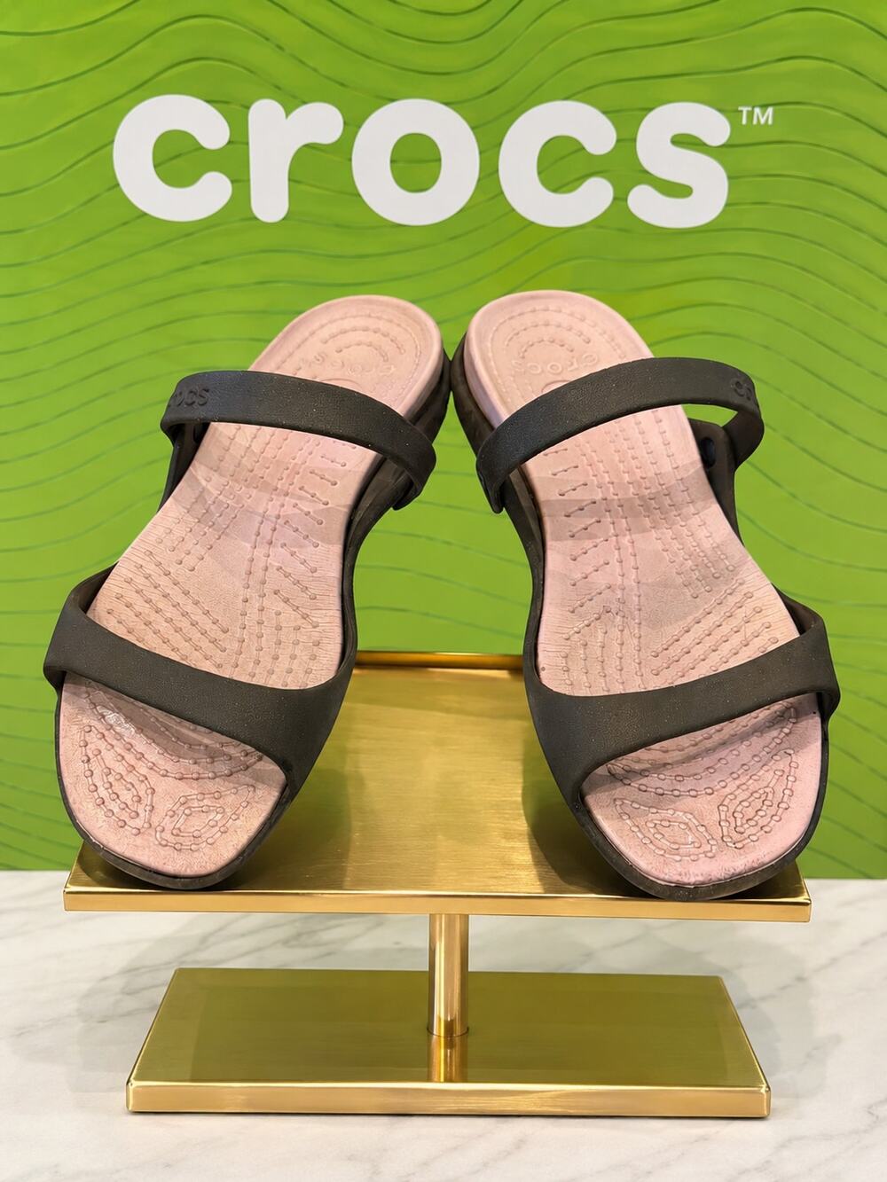 Crocs Cleo Brown Pink Two Tone Comfort Sandals Women’s 11